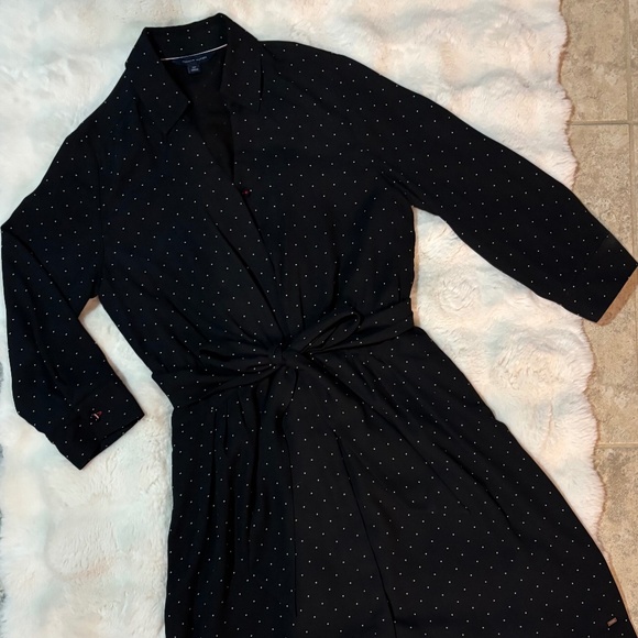 Dress - Picture 1 of 4